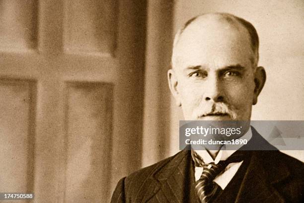 geschäftsmann - industrielle revolution stock-fotos und bilder