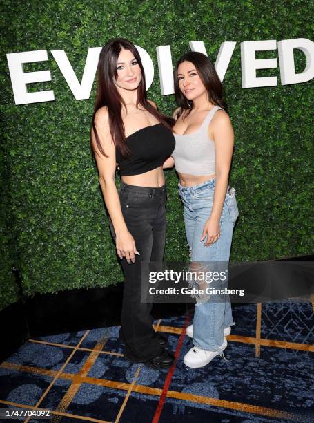 Alinity Photos and Premium High Res Pictures - Getty Images