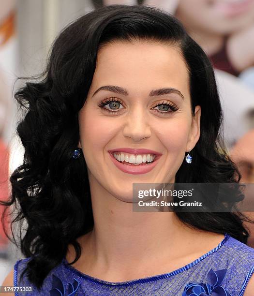 Katy Perry arrives at the "Smurfs 2" - Los Angeles Premiere at Regency Village Theatre on July 28, 2013 in Westwood, California.