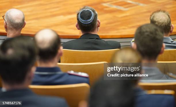 German Rabbi 40 Bundeswehr Staff College Stock Photos, High-Res Pictures, and Images ...