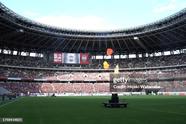 General view prior to the J.LEAGUE Meiji Yasuda J1 30th Sec. Match between Vissel Kobe and Kashima Antlers at National Stadium on October 21, 2023 in...