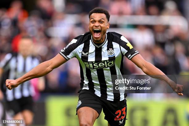 Jacob Murphy of Newcastle United celebrates after scoring the team's first goal during the Premier League match between Newcastle United and Crystal...