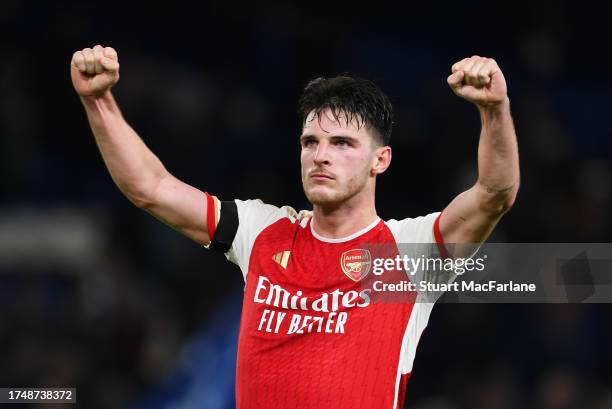 Declan Rice of Arsenal acknowledges the fans following the Premier League match between Chelsea FC and Arsenal FC at Stamford Bridge on October 21,...