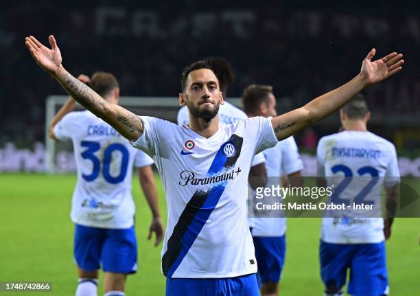Hakan Calhanoglu of FC Internazionale celebrates after scoring the team's third goal during the Serie A TIM match between Torino FC and FC...