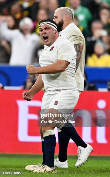 Jamie George of England celebrates a turnover during the Rugby World Cup France 2023 match between England and South Africa at Stade de France on...