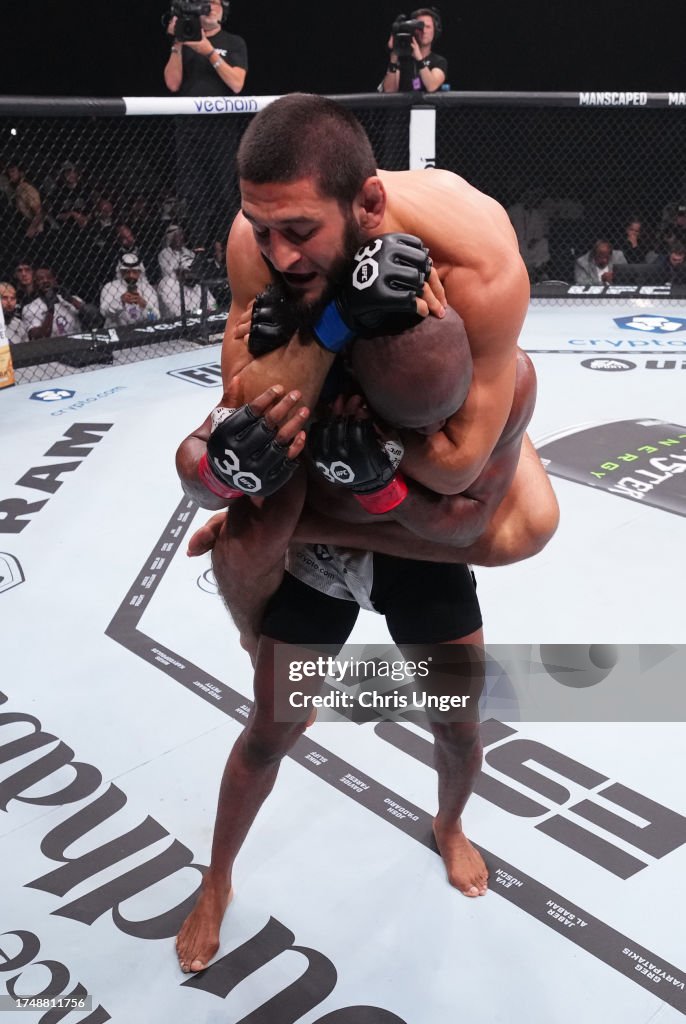UFC 294: Usman v Chimaev