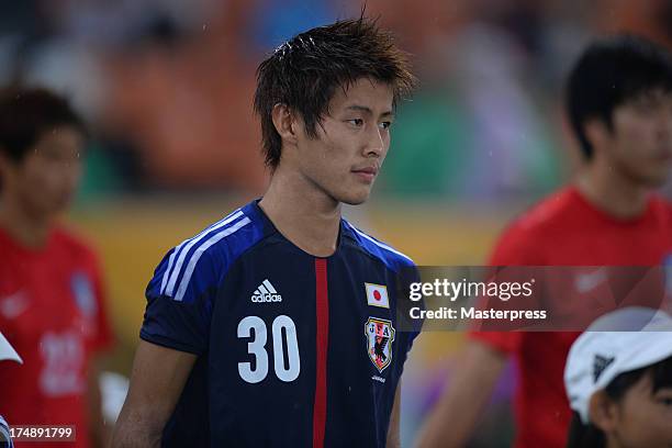 Yoichiro Kakitani of Japan walks into the pitch prior to the EAFF East Asian Cup match between Korea Republic and Japan at Jamsil Stadium on July 28,...