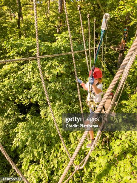 Scramble Ropes 862 Scramble Lines Stock Photos, High-Res Pictures, and Images - Getty ...