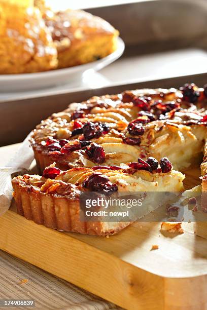almond apple tart 2 - apple cake stock pictures, royalty-free photos & images