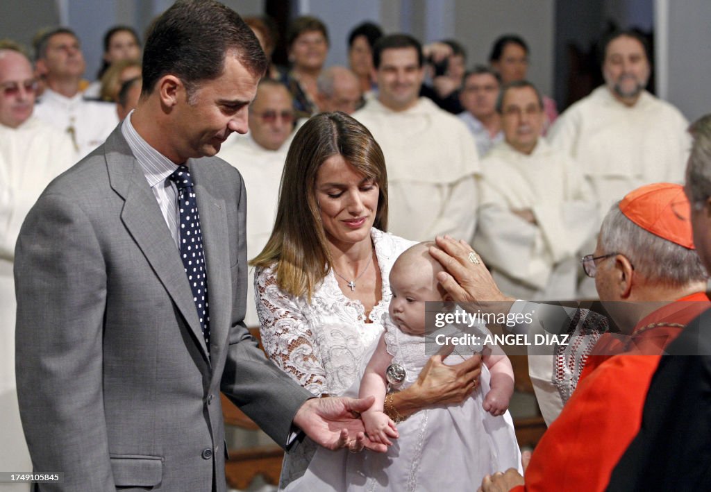 SPAIN-ROYALS-CHURCH-TRADITION