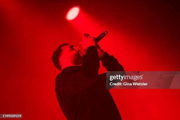 19 Samra (Rapper) Stock Photos, High-Res Pictures, and Images - Getty ...