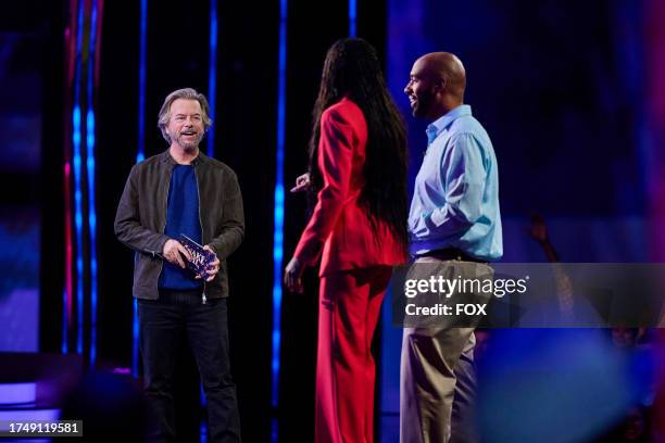 Celebrity Advisor Michelle Williams, Contestant Michael and Host David Spade in the SNAKE OIL season premiere episode "Rob Riggle and Michelle...