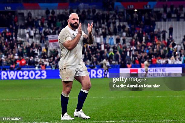 Joe Marler of England salutes the fans after loosing the Rugby World Cup France 2023 match between England and South Africa at Stade de France on...