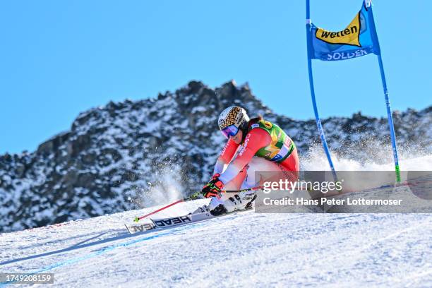 Wendy Holdener of Switzerland during the first run of the Women's Giant Slalom during the Audi FIS Alpine Ski World Cup at Rettenbachferner on...