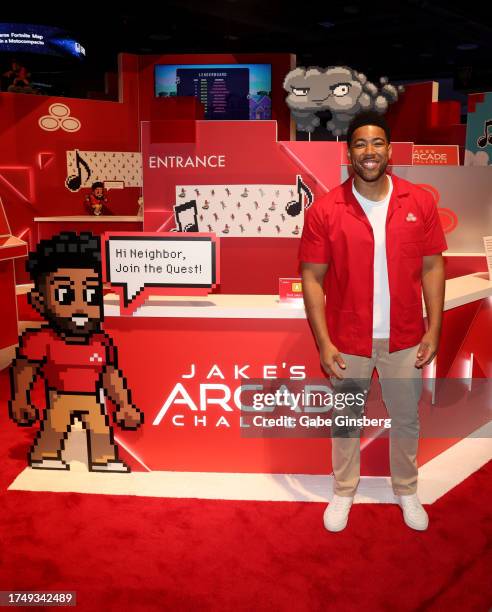 Jake State Farm 385 Jake From State Farm Photos & High Res Pictures - Getty Images