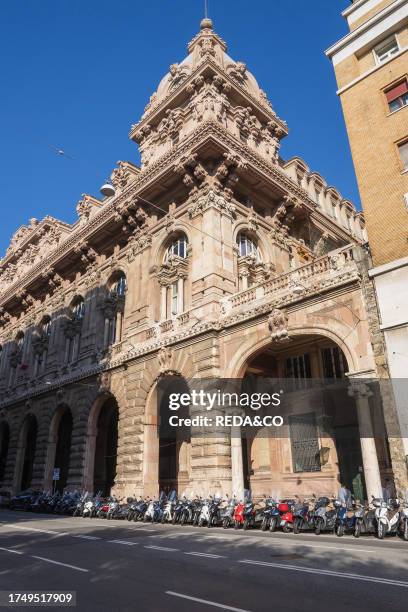 Glimpse of Old Genova, Via Dante street, Liguria, Italy, Europe.