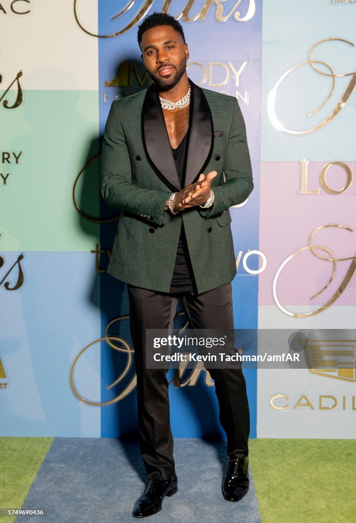 AmfAR's TWO x TWO For AIDS Art Gala