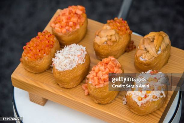 Mini Inari 5,589 Inari Stock Photos, High-Res Pictures, and Images - Getty Images