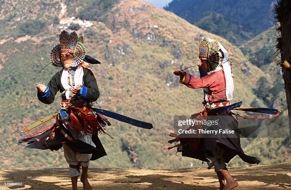 Monba Language Children from the Monpa ethnic, the main ethnic group in the region ...