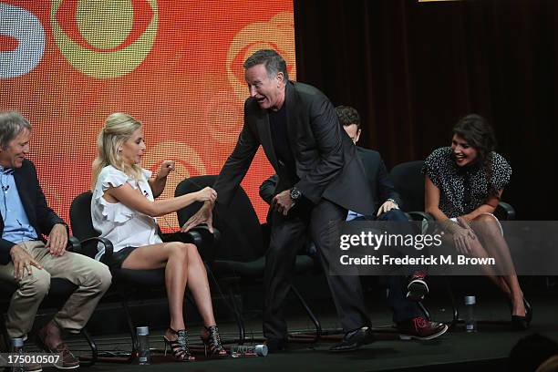 Creator/executive producer David E. Kelley, actors Sarah Michelle Gellar, Robin Williams, executive producer/director Jason Winer and actor Amanda...