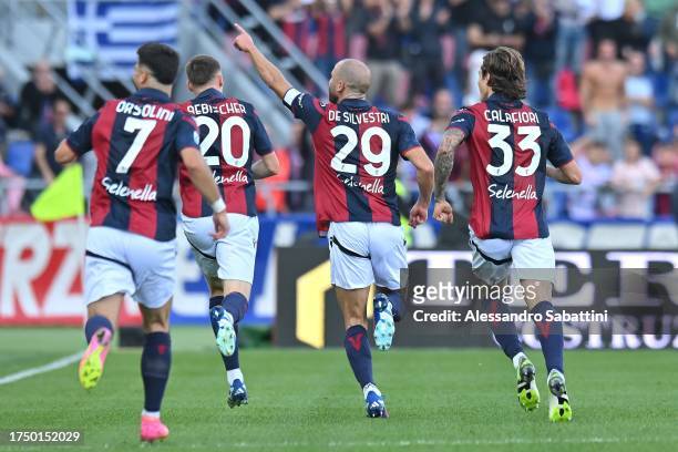 Lorenzo De Silvestri of Bologna FC celebrates after scoring his team second goal during the Serie A TIM match between Bologna FC and Frosinone Calcio...