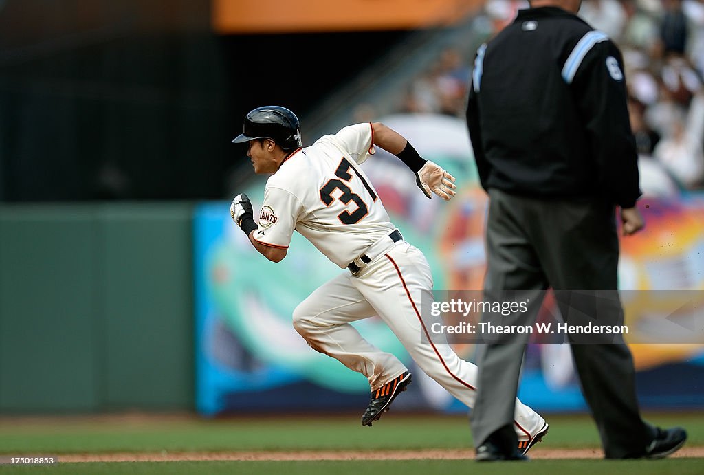 Chicago Cubs v San Francisco Giants