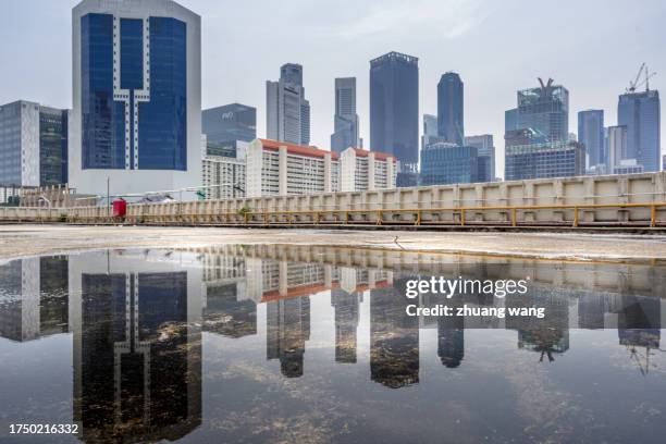 singapore beautiful cityscape - marina bay sands skypark stock pictures, royalty-free photos & images