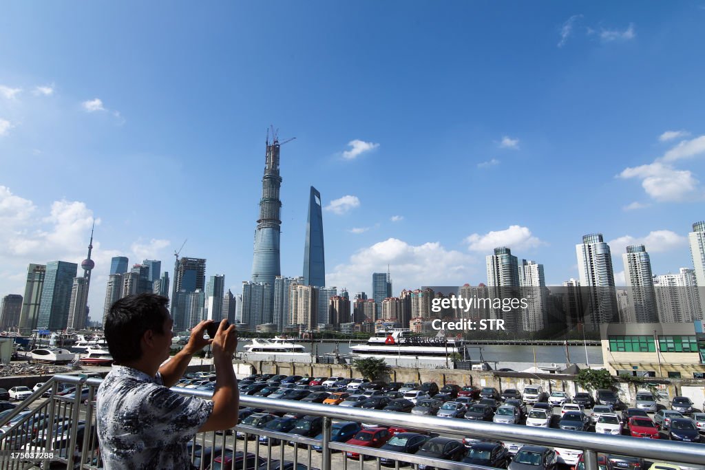 CHINA-BUILDING-TALLEST