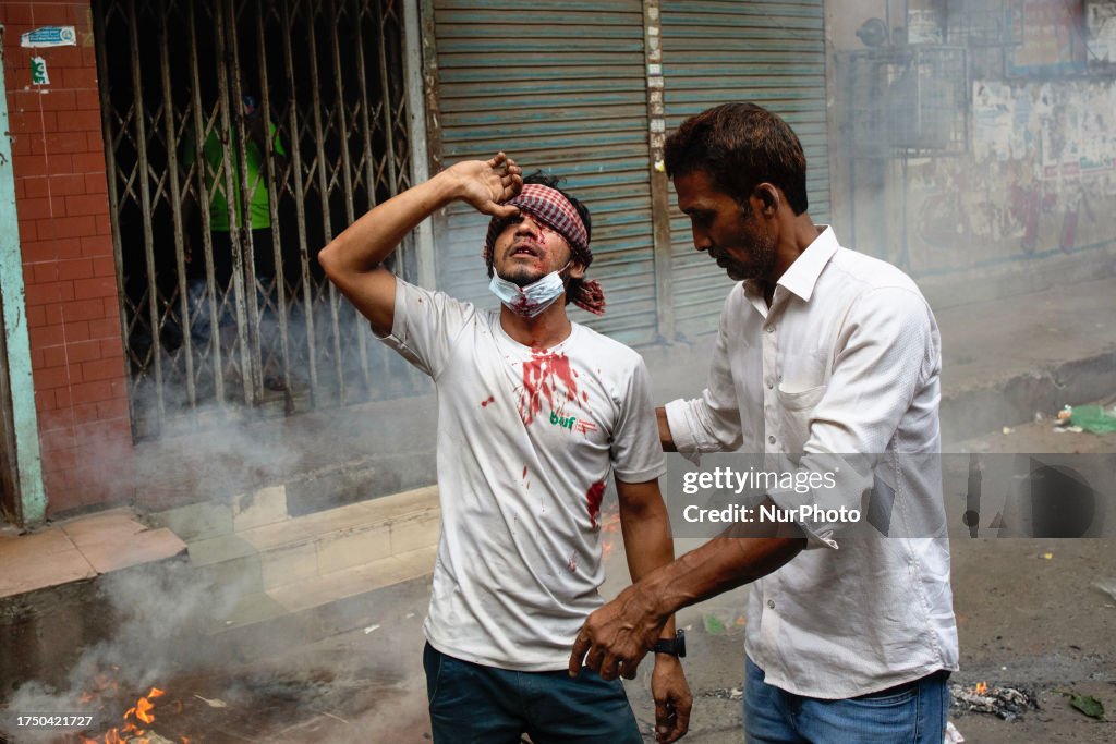 Clash Between Protester And Police In Dhaka