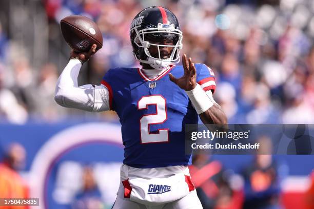 Tyrod Taylor of the New York Giants passes the ball during the first half of the game against the Washington Commanders at MetLife Stadium on October...