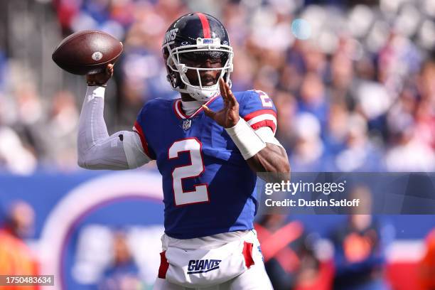 Tyrod Taylor of the New York Giants throws a pass against the Washington Commanders during the first half of the game at MetLife Stadium on October...