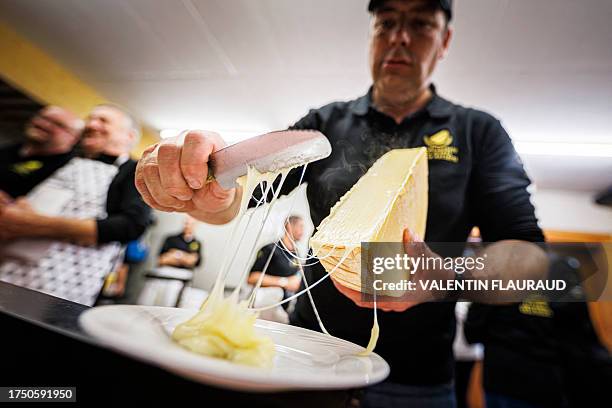 Explosition Raclette 451 Raclette Stock Photos, High-Res Pictures, and Images - Getty Images