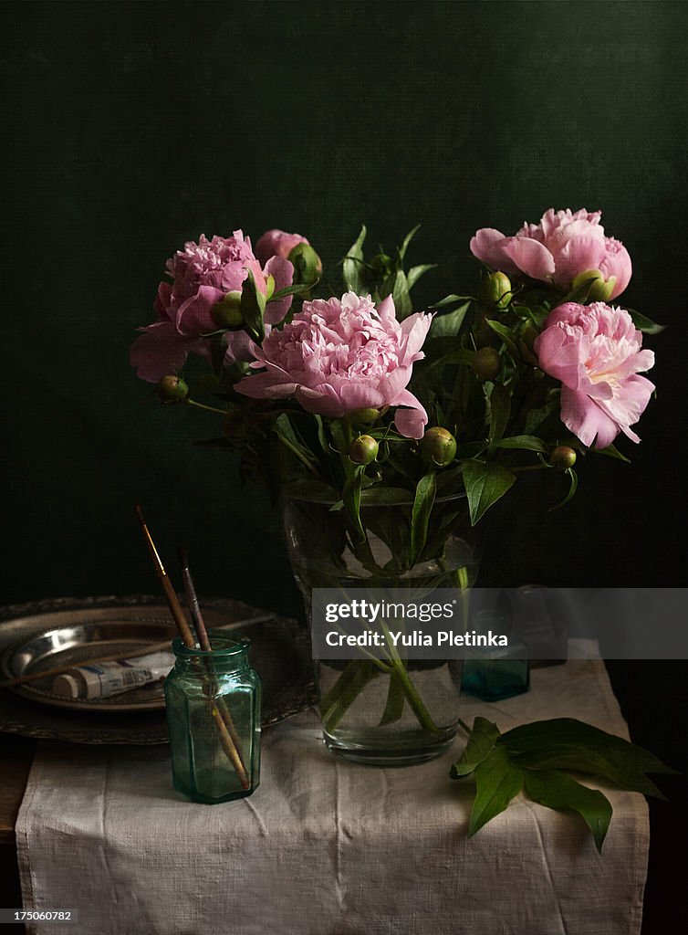 Smell of peonies