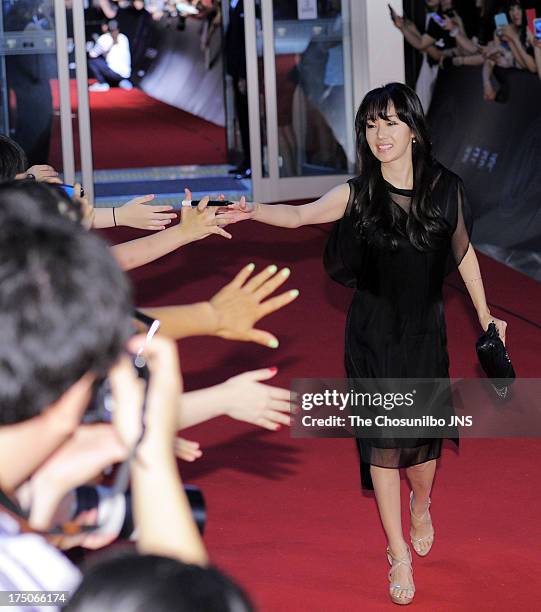 Lee Jung-Hyun attends the 'Snowpiercer' premiere & red carpet at Time Square on July 29, 2013 in Seoul, South Korea.