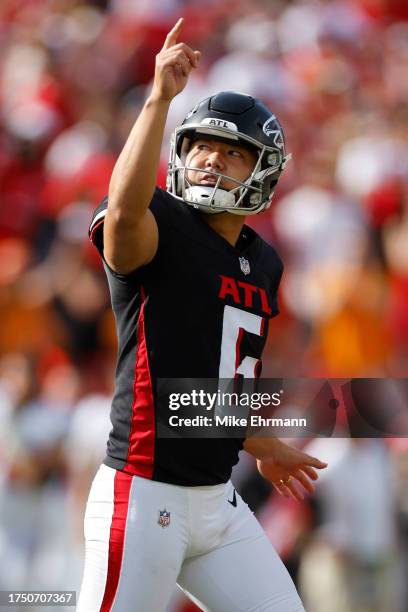 Younghoe Koo of the Atlanta Falcons celebrates after kicking the game winning field goal in the fourth quarter against the Tampa Bay Buccaneers at...