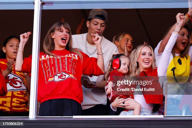 Taylor Swift and Brittany Mahomes celebrate a touchdown during the second quarter of the game between the Kansas City Chiefs and the Los Angeles...