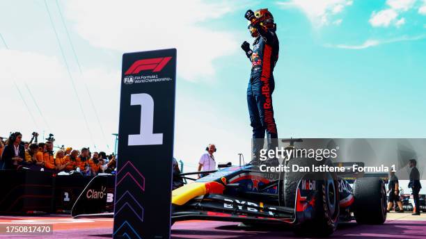 Race winner Max Verstappen of the Netherlands and Oracle Red Bull Racing celebrates in parc ferme following the F1 Grand Prix of United States at...