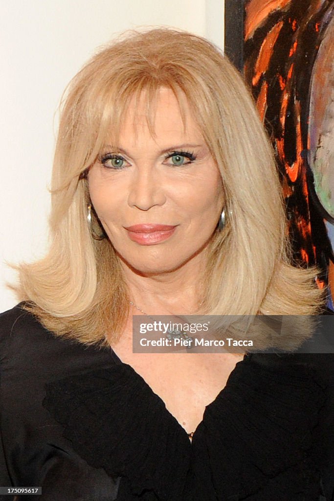 Amanda Lear Opening Exhibition