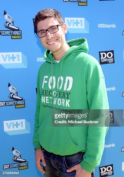 Ben Simon of Food Recovery Network arrives at the DoSomething.org and VH1's 2013 Do Something Awards at Avalon on July 31, 2013 in Hollywood,...