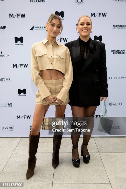 Hannah Del Sasso and Brooke Warne arrives at Le Méridien Pool Deck Runway at Melbourne Fashion Week 2023 on October 23, 2023 in Melbourne, Australia.