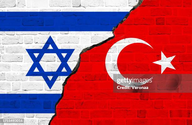 israel and turkish flag together. israel and turkish conflict. - israel 幅插畫檔、美工圖案、卡通及圖標