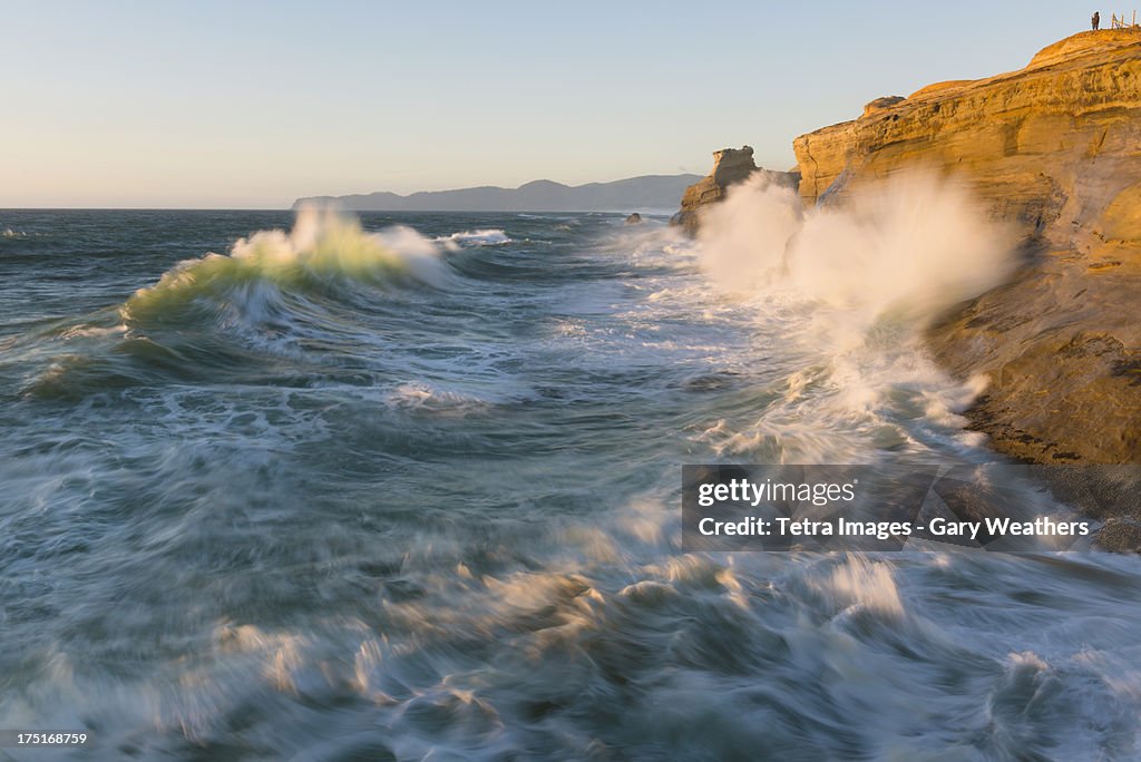 USA, Oregon, Pacific City, View at Stormy sea