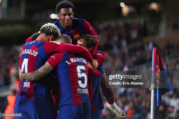 Marc Guiu of FC Barcelona celebrates with his teammates after scoring the team's first goal during the LaLiga EA Sports match between FC Barcelona...