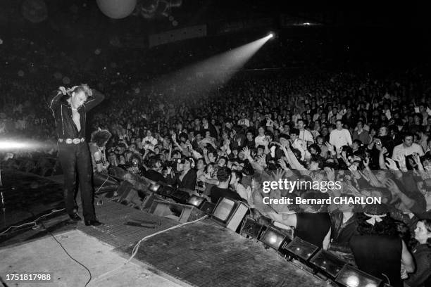 Johnny Hallyday en concert au Palais des Sports de Paris Bercy le 11 novembre 1982