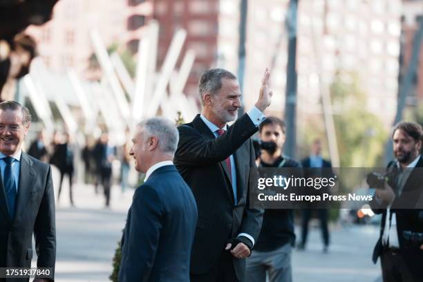 The Lehendakari Iñigo Urkullu and the President of the PP, Alberto Nuñez Feijoo , on their arrival at the inauguration of the XXVI National Congress...