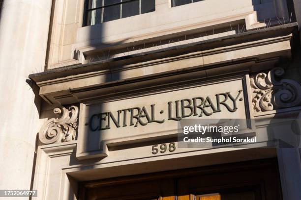 Library Stonehaven Sign 2,362 Stone Entrance Sign Stock Photos, High-Res Pictures, and Images ...