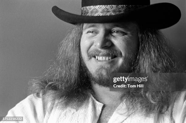 426 Ronnie Van Zant Photos & High Res Pictures - Getty Images