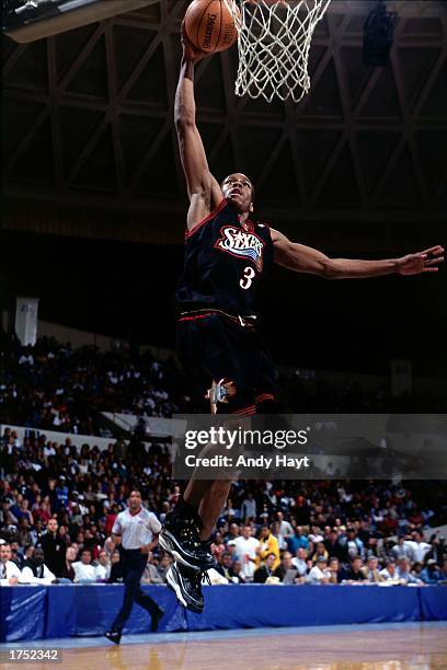 Allen Iverson of the Philadelphia 76ers drives to the basket for a layup during an NBA game. NOTE TO USER: User expressly acknowledges and agrees...