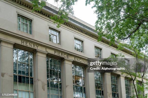 Henry Hinds Lab Building 51 Henry L Pierce Stock Photos, High-Res Pictures, and Images - Getty ...