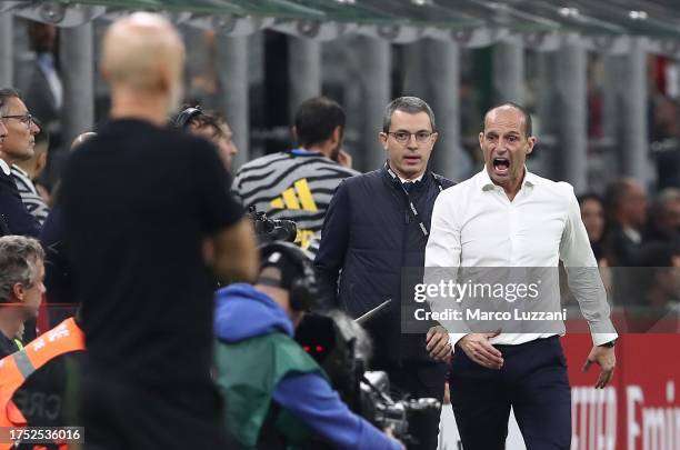 Juventus FC coach Massimiliano Allegri reacts during the Serie A TIM match between AC Milan and Juventus FC at Stadio Giuseppe Meazza on October 22,...
